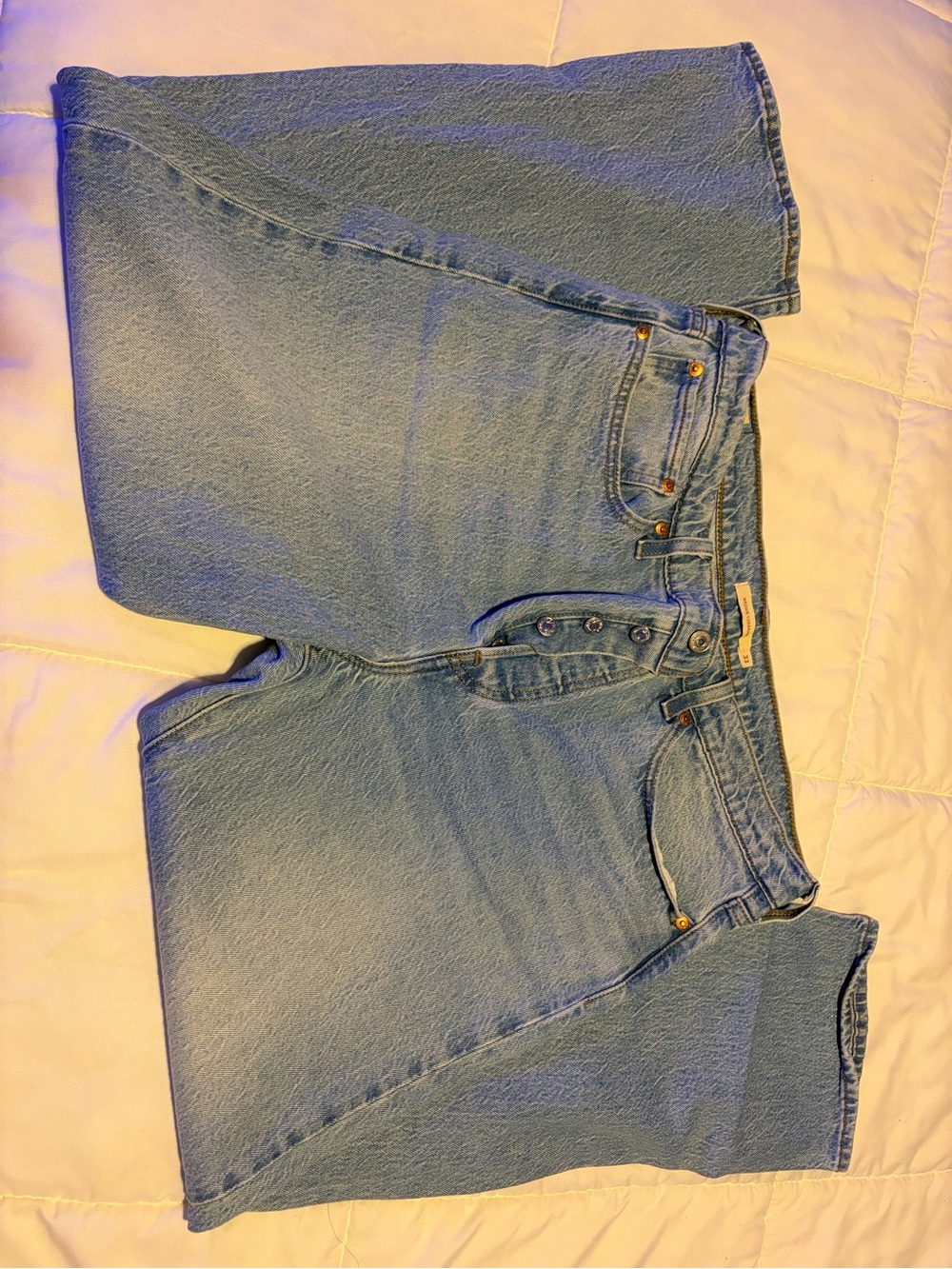 Levi's High-Rise Button-Fly Light Blue Women's Jeans